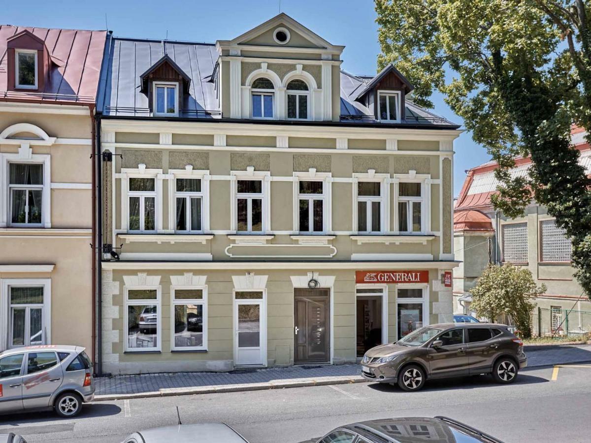Apart House Plesia2 Mariánské Lázně Dış mekan fotoğraf